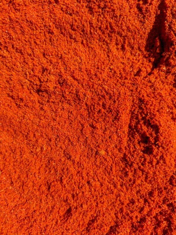 Red Chili Powder Fresh Leaves for Export and Wholesale Trade - Neogric